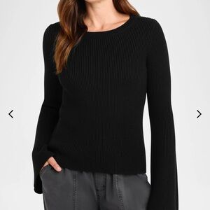 Splendid
Farah Ribbed Sweater